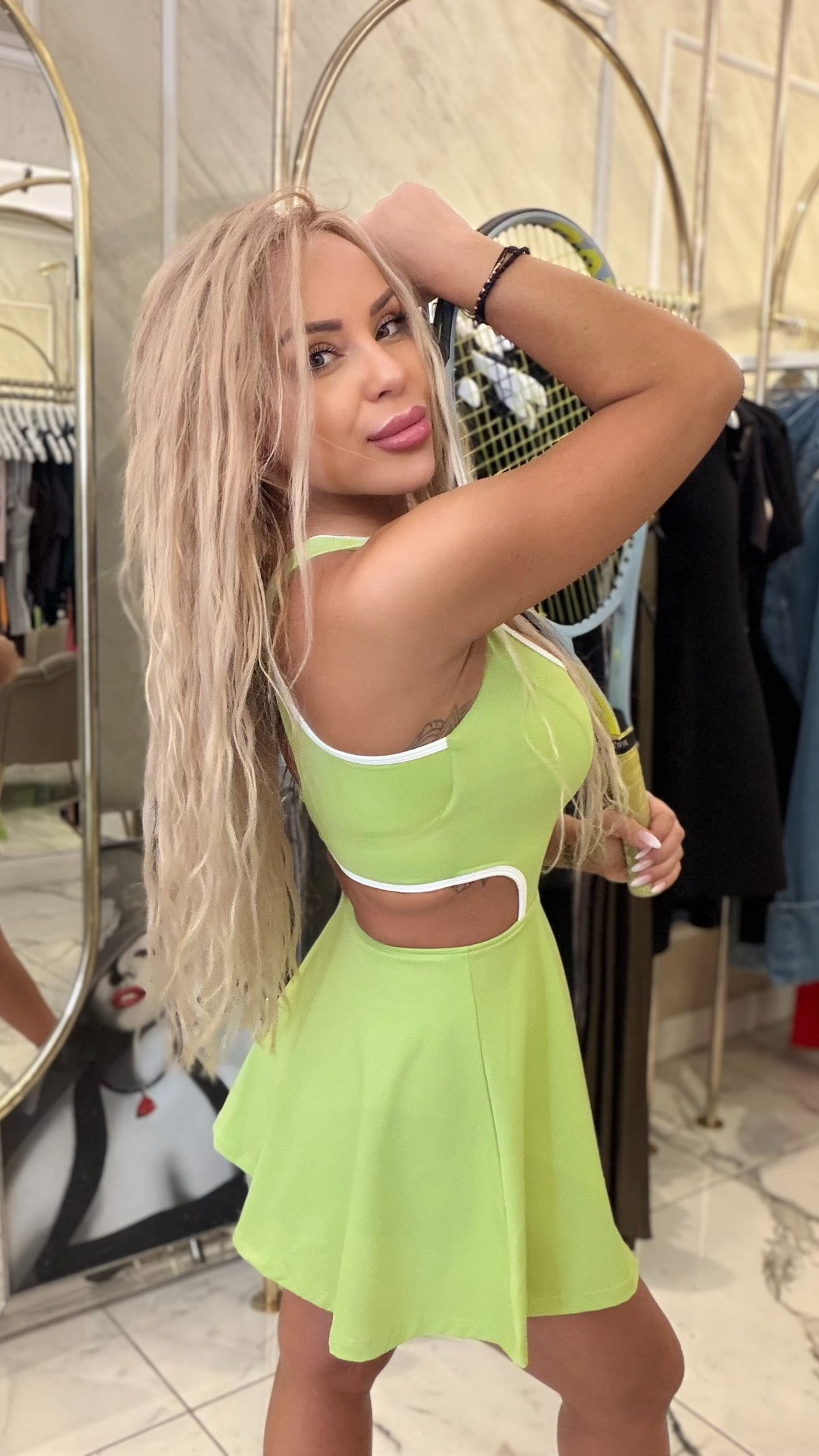 Спортна рокля с клинче Green