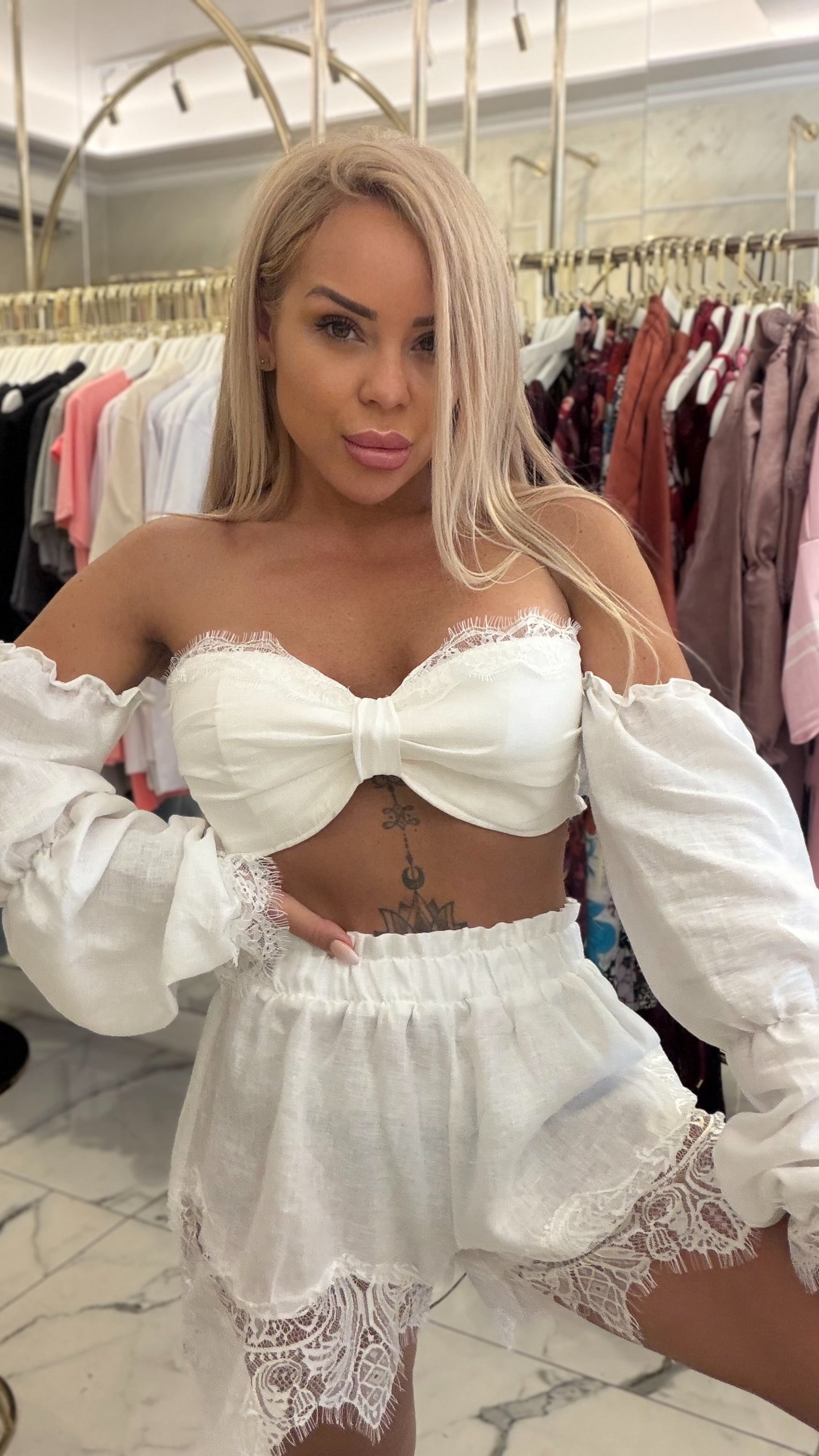 Къси панталонки Élise Linen White