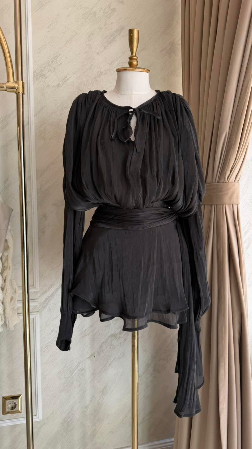 Рокля Chic Black