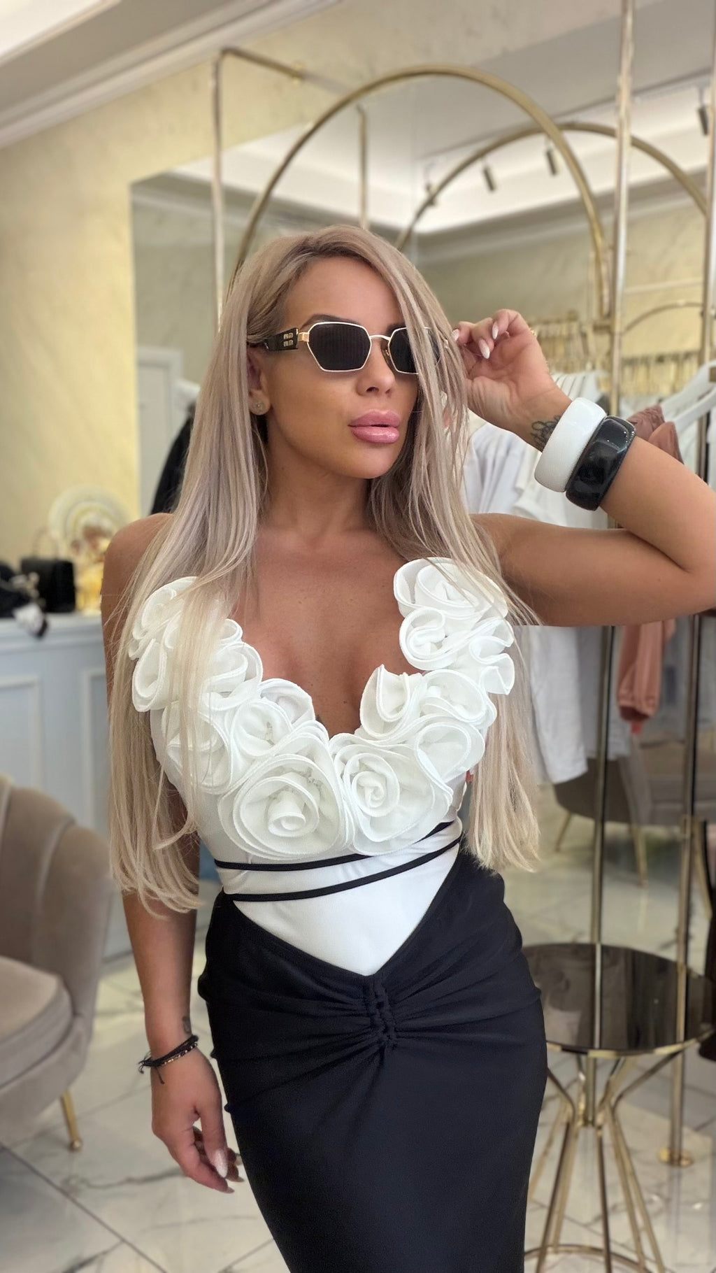 Бански Boujee White