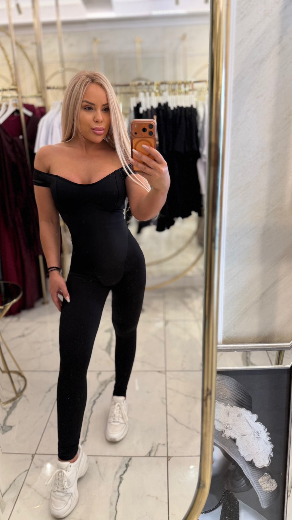 Гащеризон Livia Black